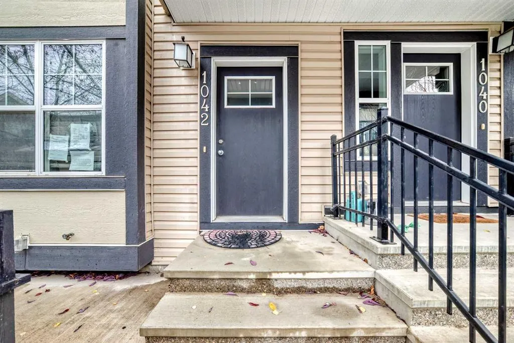 1042 Mckenzie Towne Villas SE