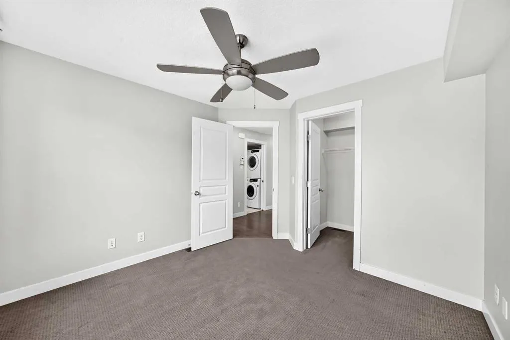 1042 Mckenzie Towne Villas SE