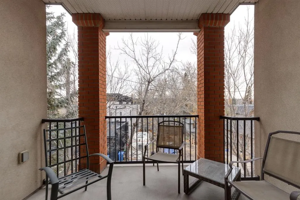 2134 Kensington Road NW #308