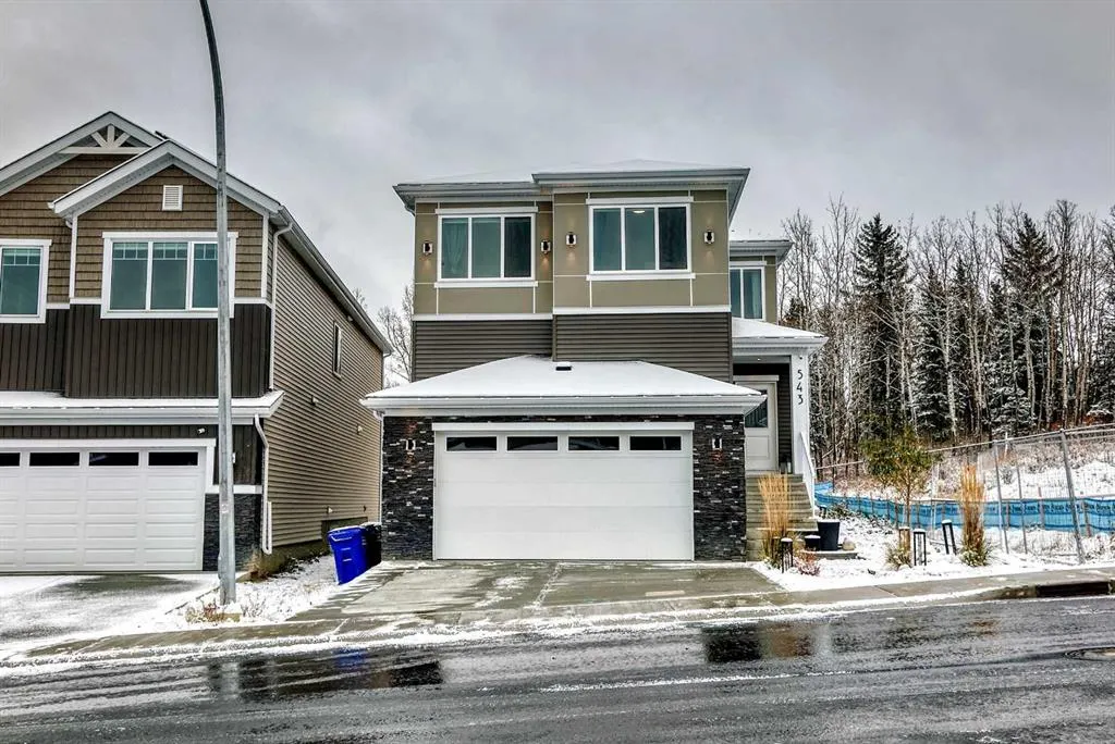 543 Rivercrest View