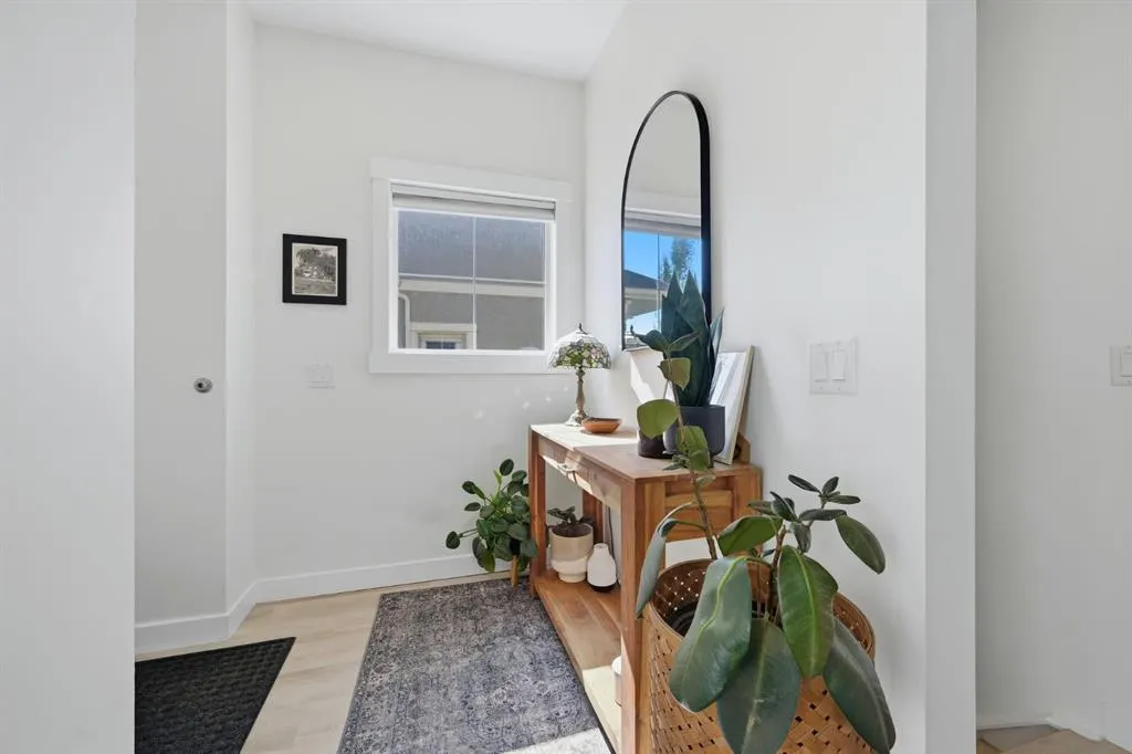 128 West Springs Road SW