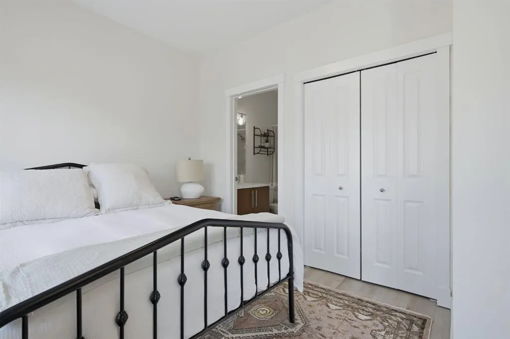128 West Springs Road SW