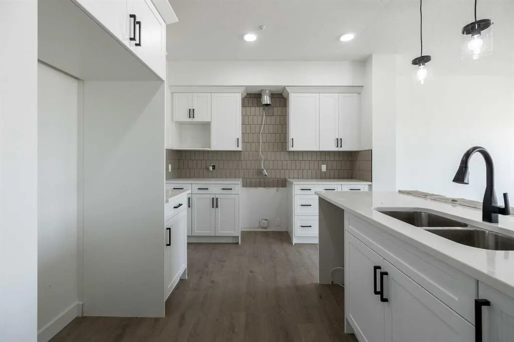 385 Sora Park SE