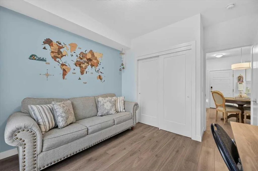 100 Auburn Meadows Manor SE #116