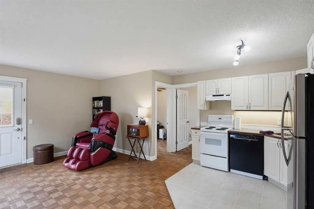 37411 Waskasoo Avenue #95