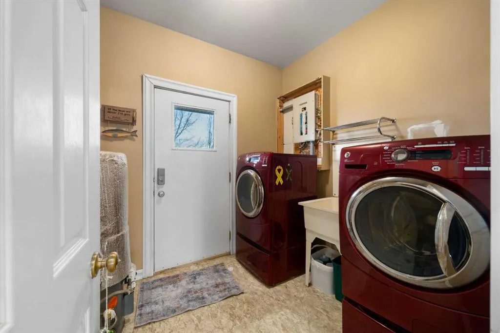 255026 Range Road 241