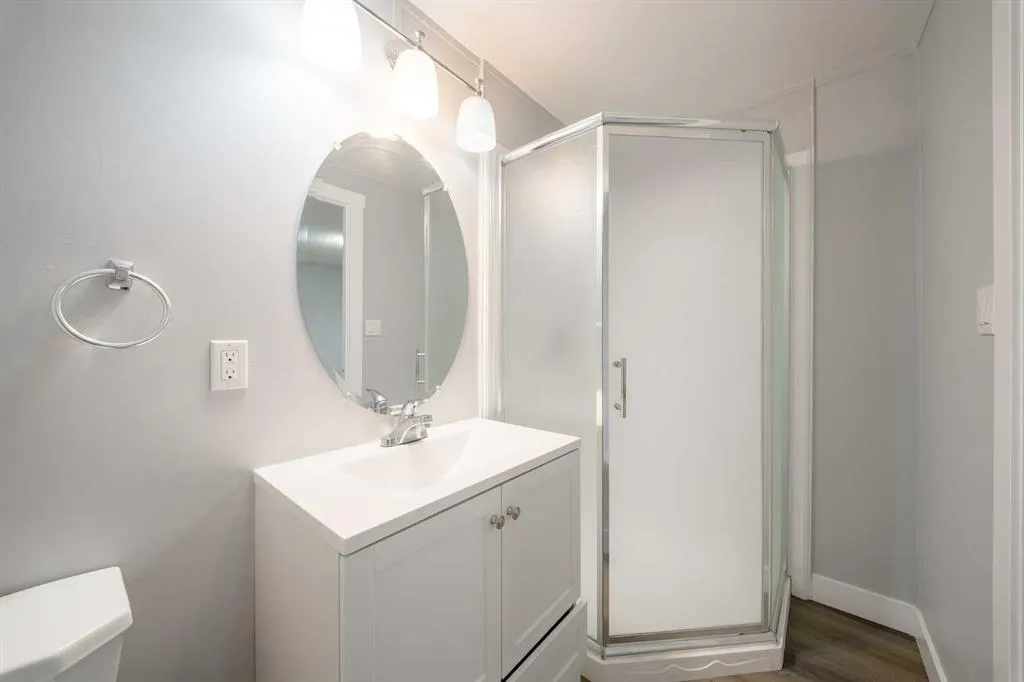 6220 17 Avenue SE #215
