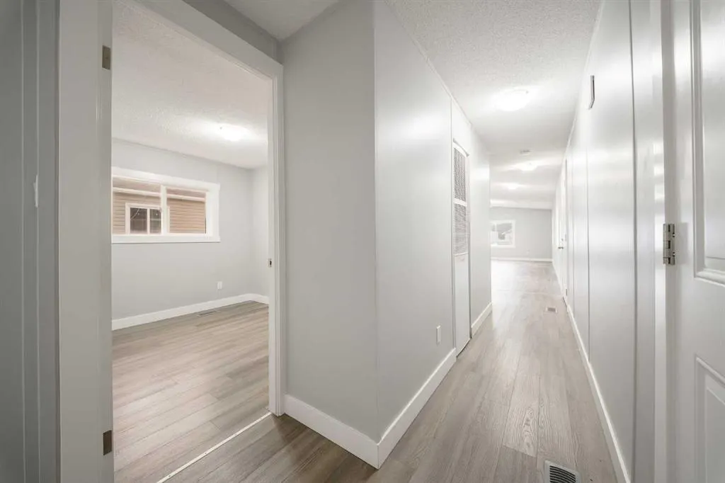 6220 17 Avenue SE #215
