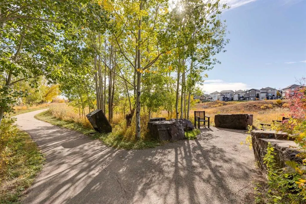 142 Kincora Point NW