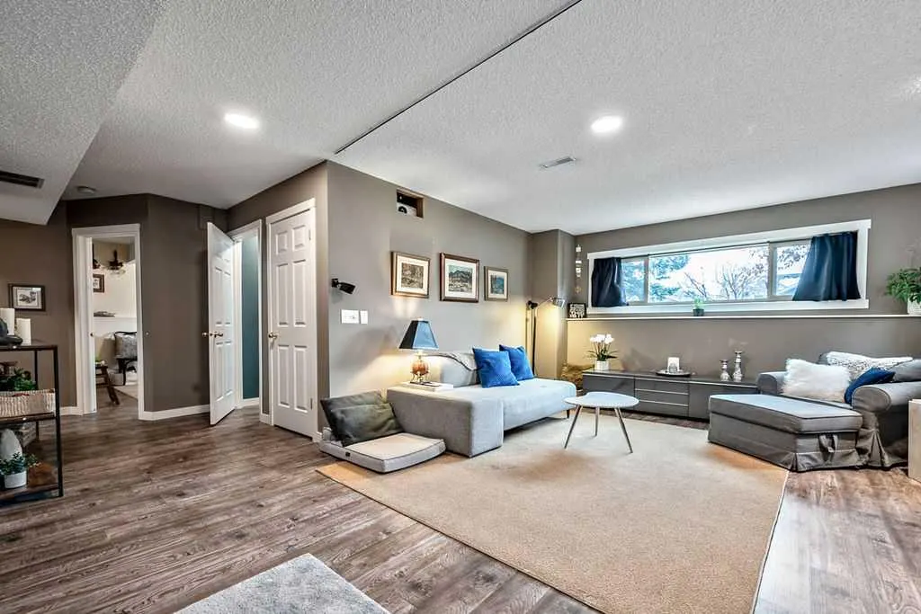 48 Cimarron Hill