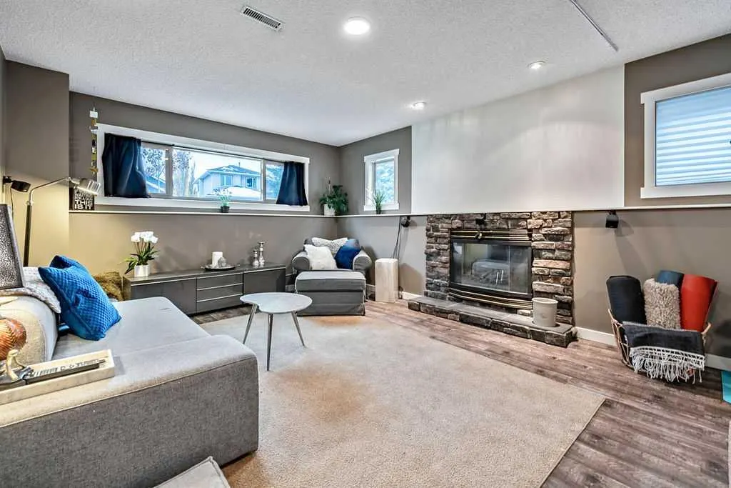48 Cimarron Hill