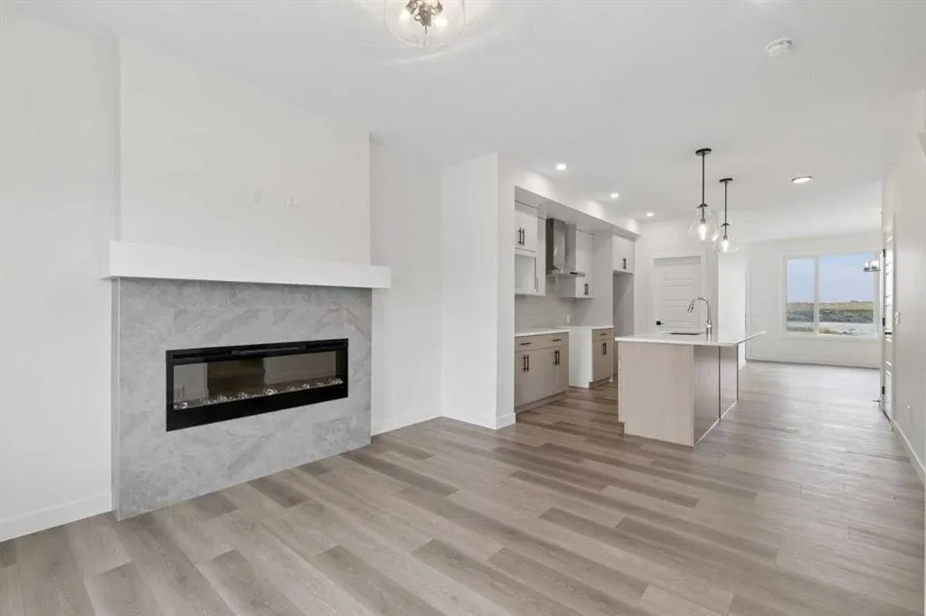 174 Lanark Gate SE