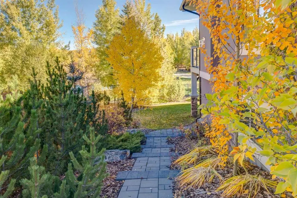 206 Waterside Court