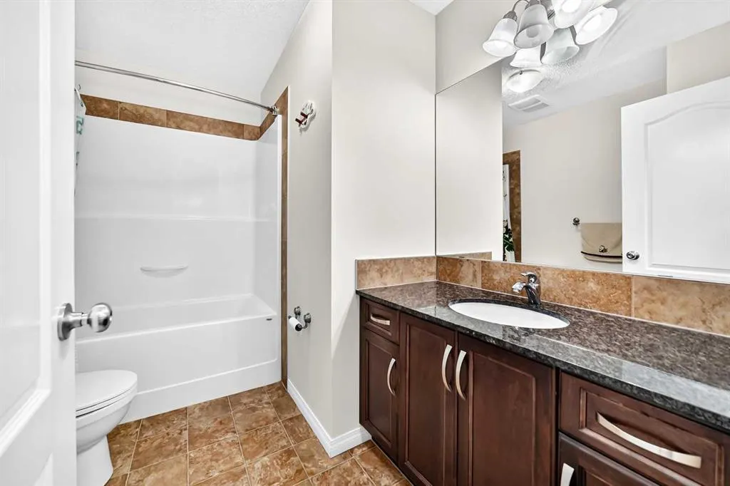 157 Sage Valley Road NW