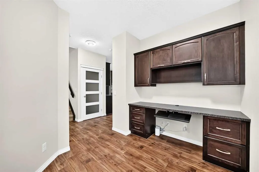 157 Sage Valley Road NW
