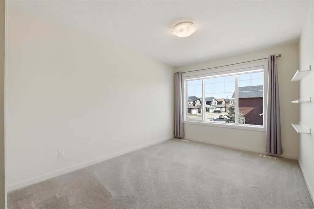 101 Evansborough Green NW