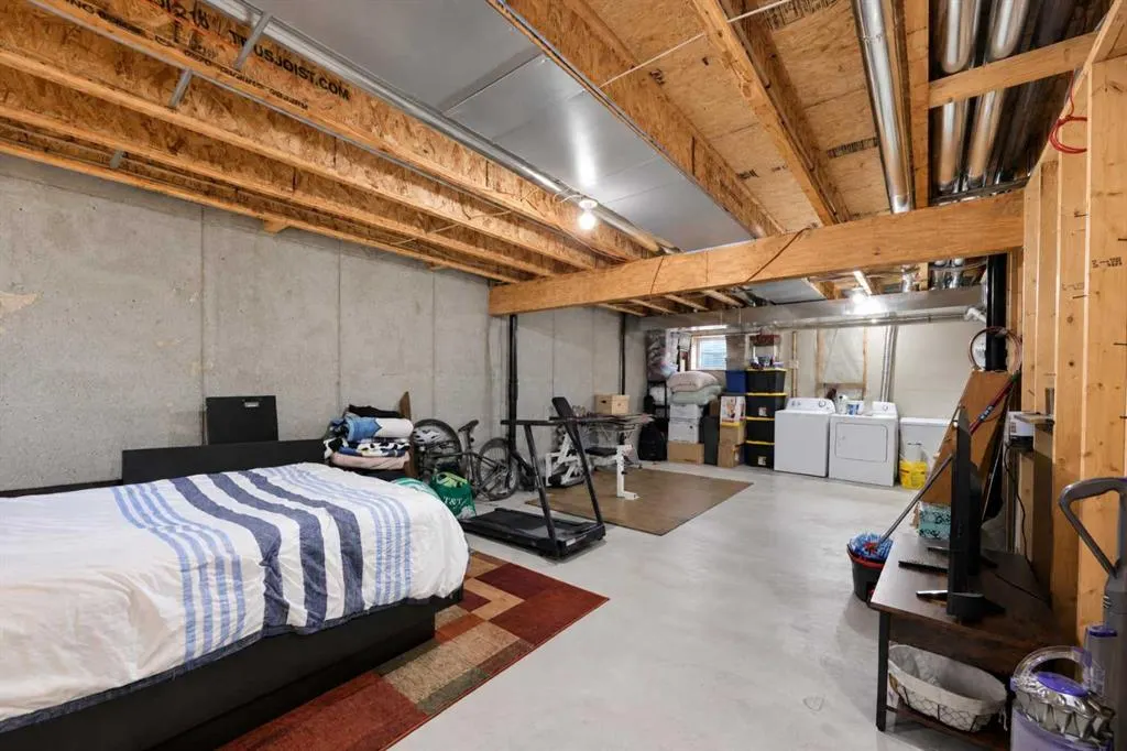 503 Clover Way