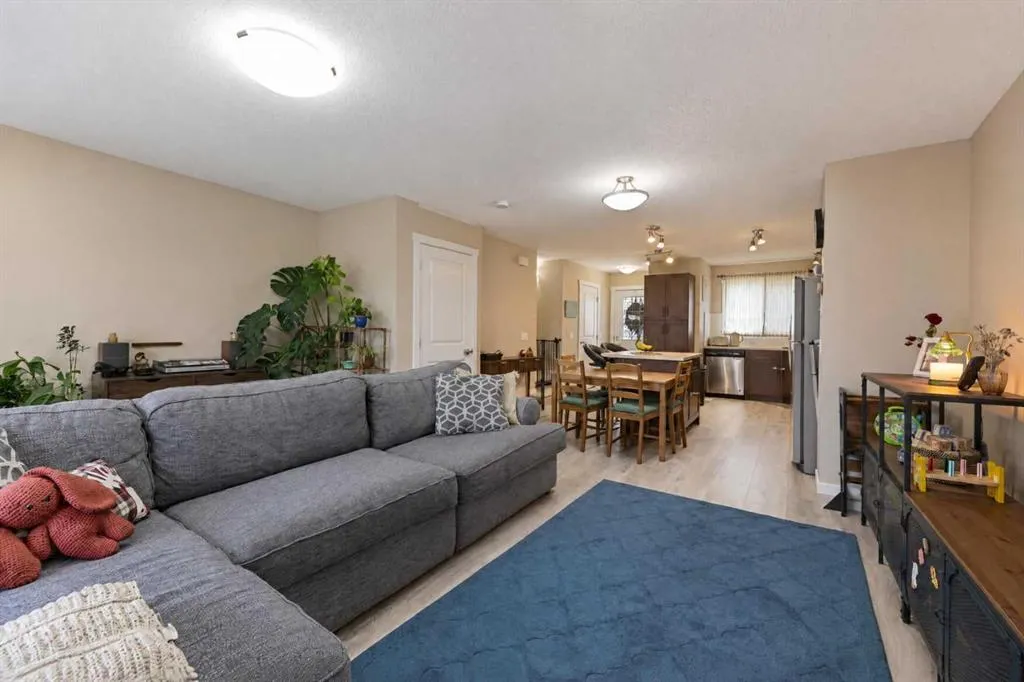 503 Clover Way