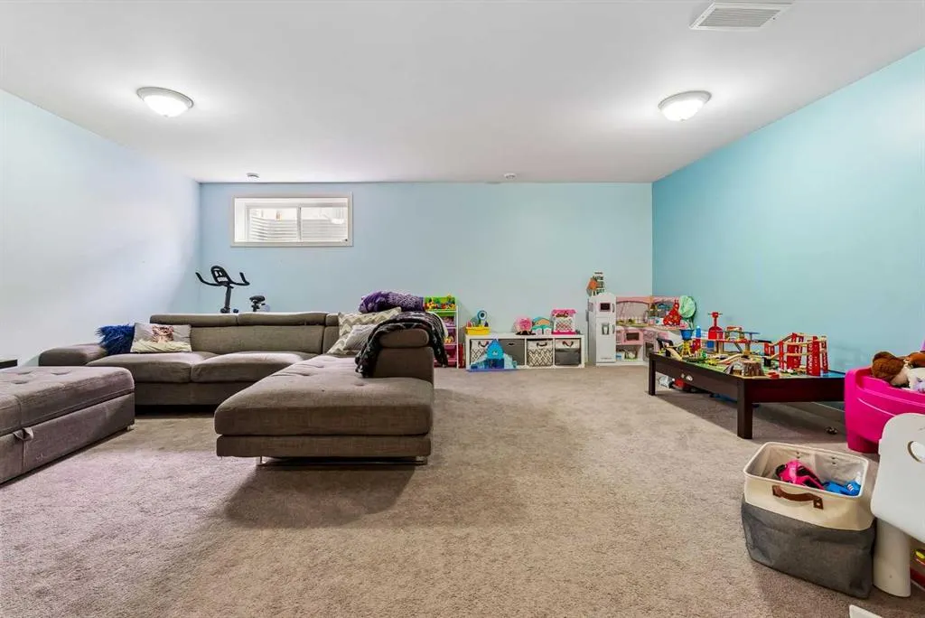 168 Sage Valley Circle NW