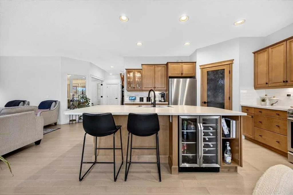 21 Chapalina Rise SE