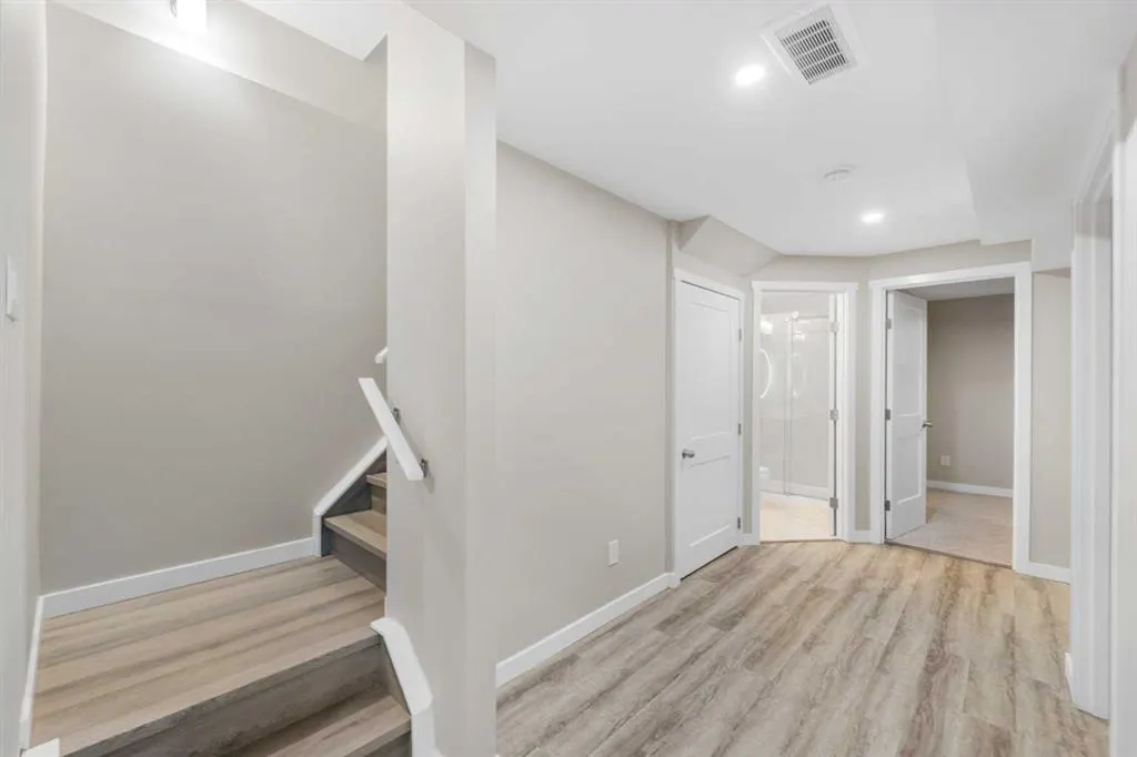 1330 LEGACY Circle SE