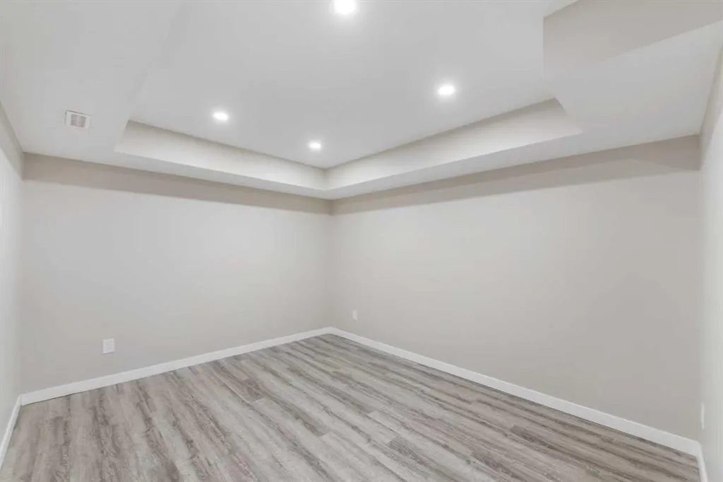1330 LEGACY Circle SE