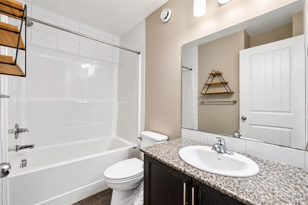 1330 LEGACY Circle SE
