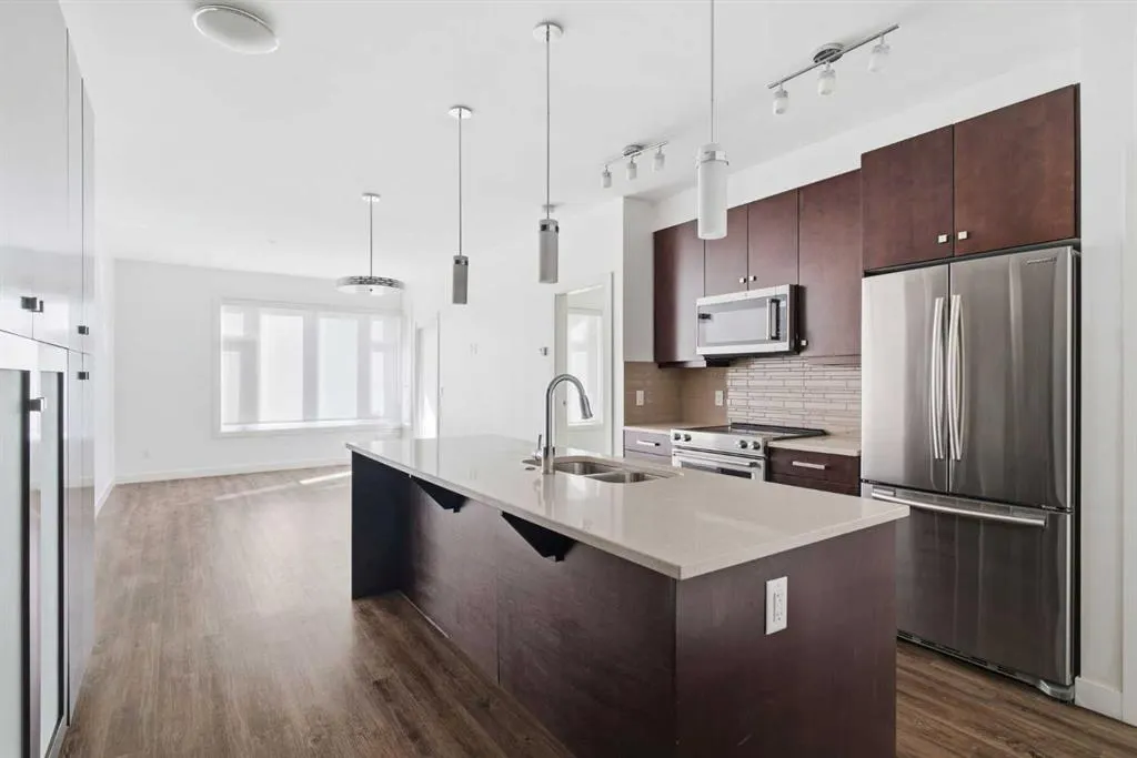 1720 10 Street SW #209