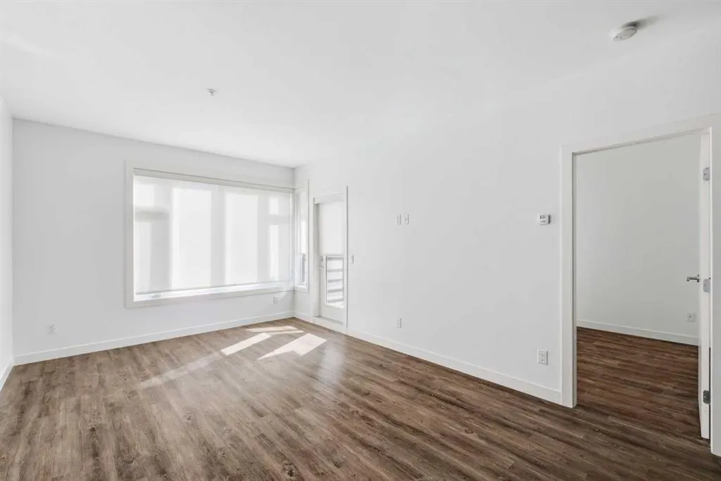 1720 10 Street SW #209
