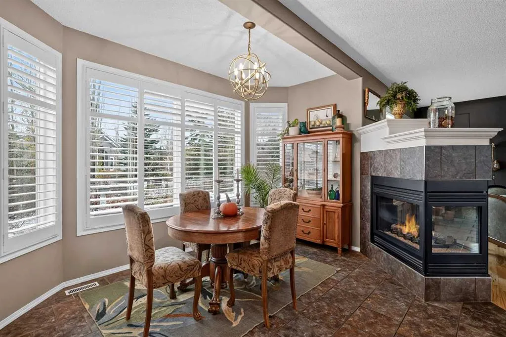 110 Lakeview Shores
