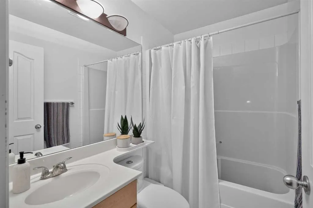 110 Lakeview Shores