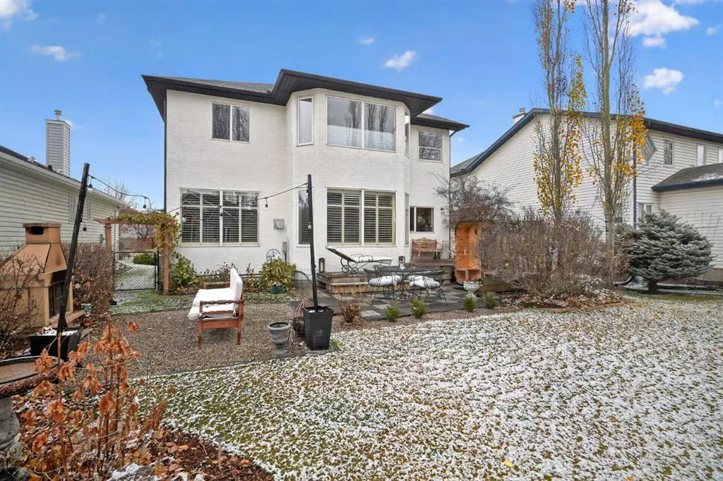 110 Lakeview Shores