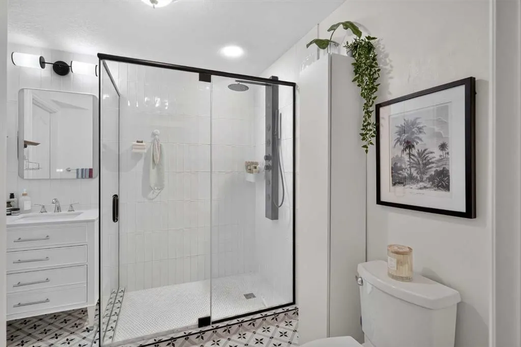 110 Lakeview Shores