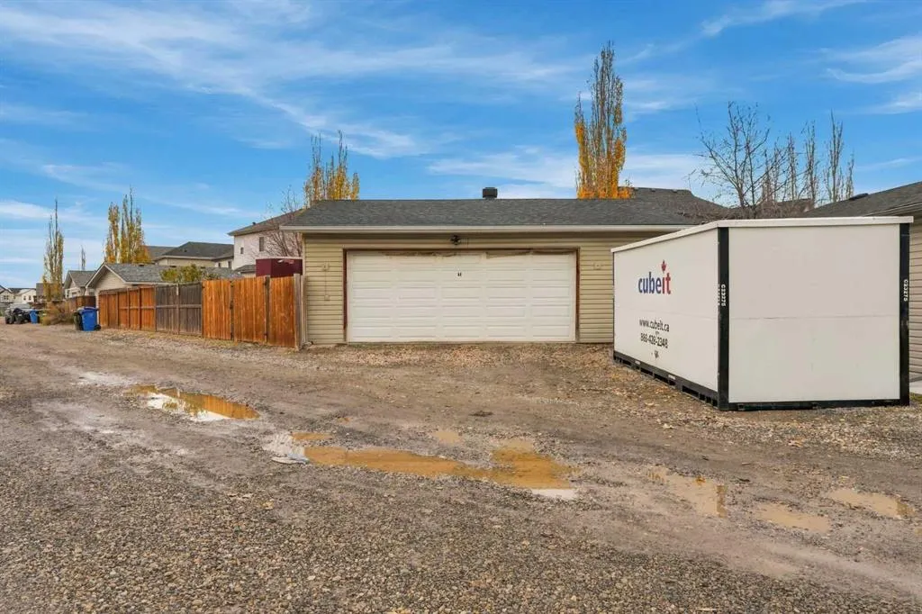 88 Copperstone Gardens SE
