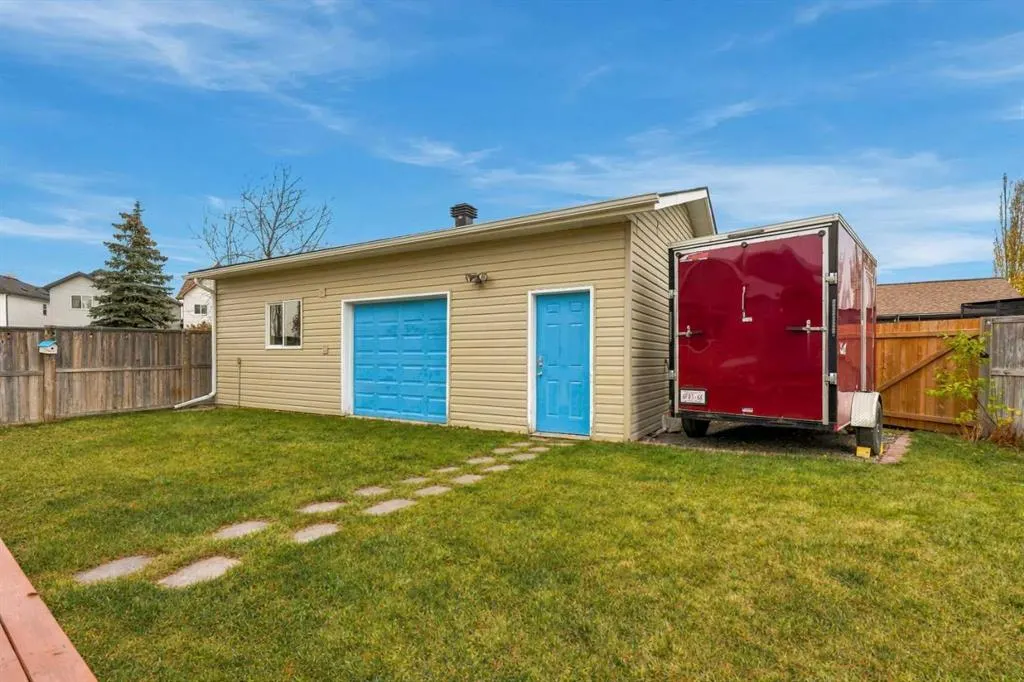 88 Copperstone Gardens SE