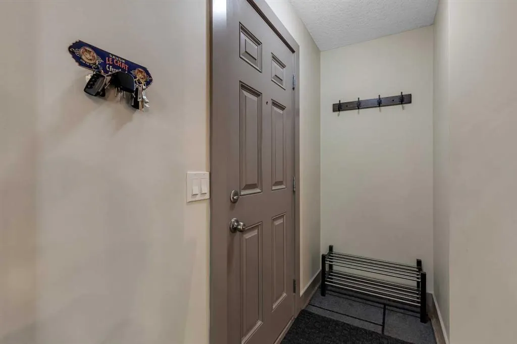 104 Macewan Park Road NW