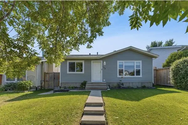 104 Macewan Park Road NW