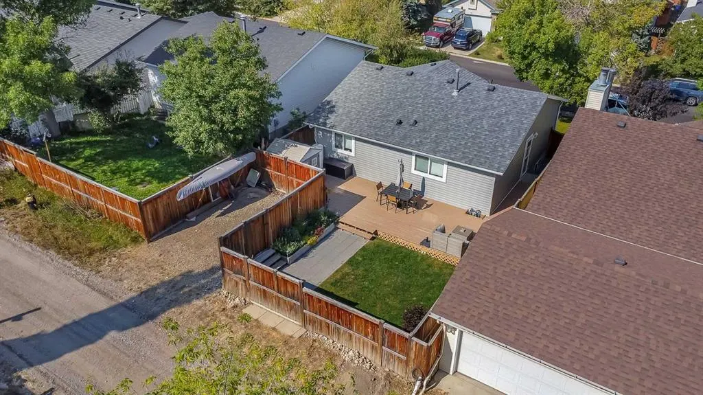 104 Macewan Park Road NW