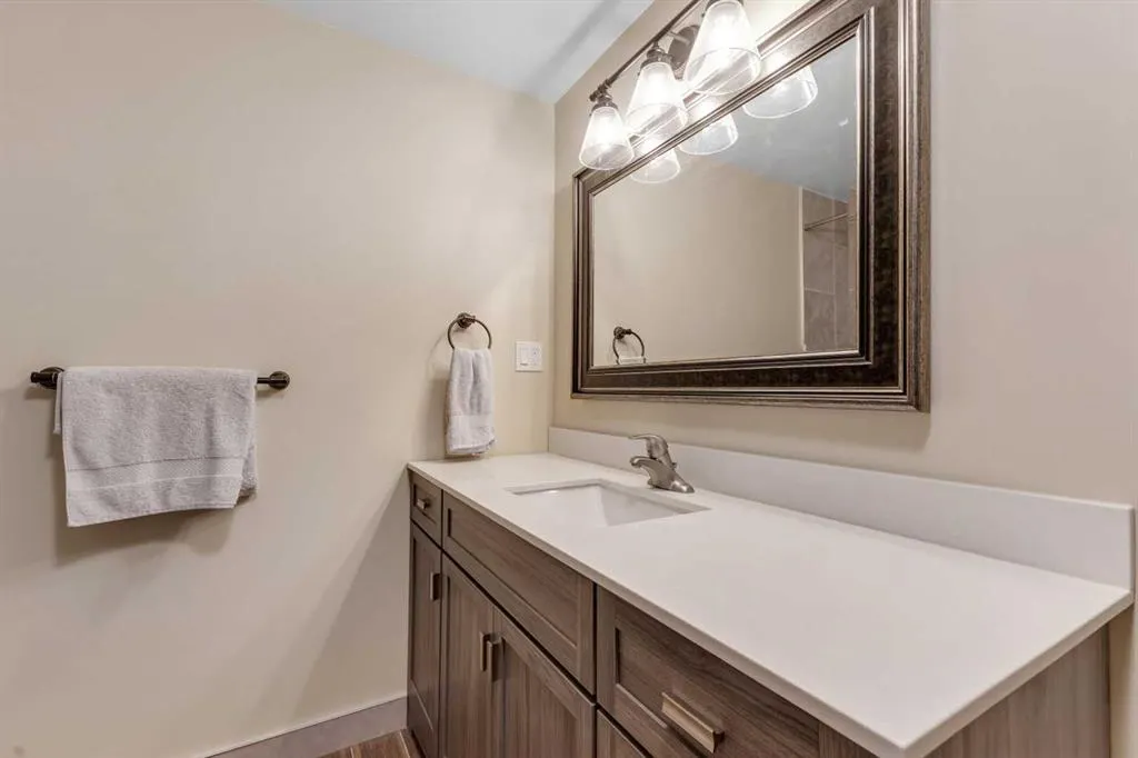 104 Macewan Park Road NW