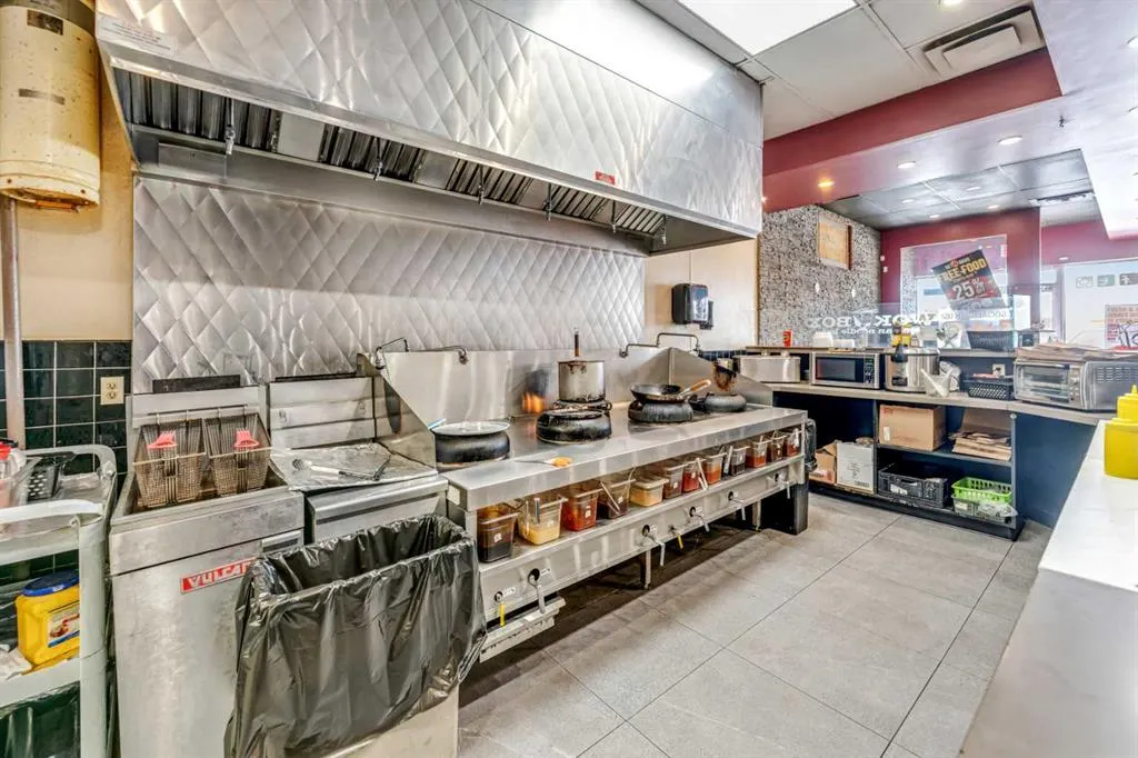392 St Albert Trail #101