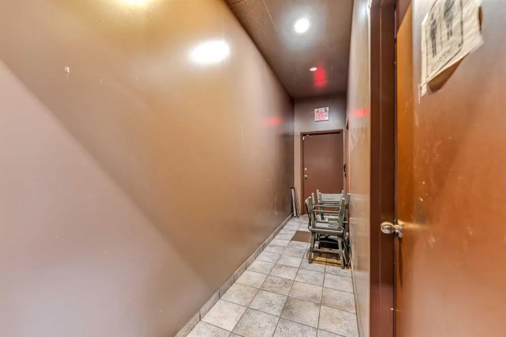 392 St Albert Trail #101