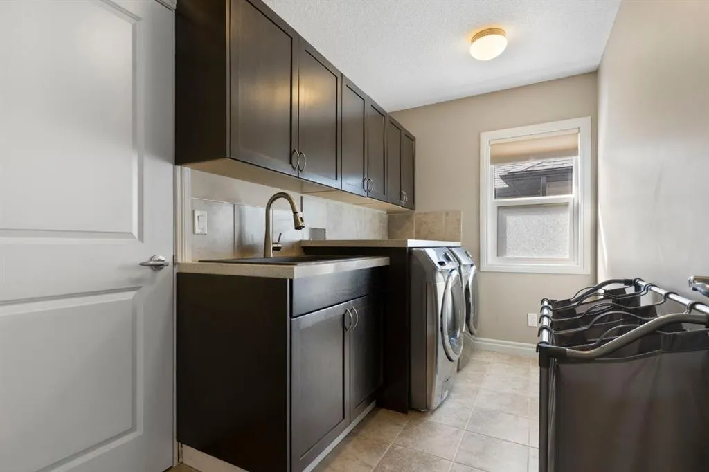 37 Heritage View