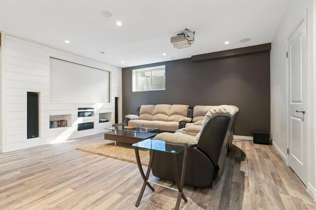 37 Heritage View