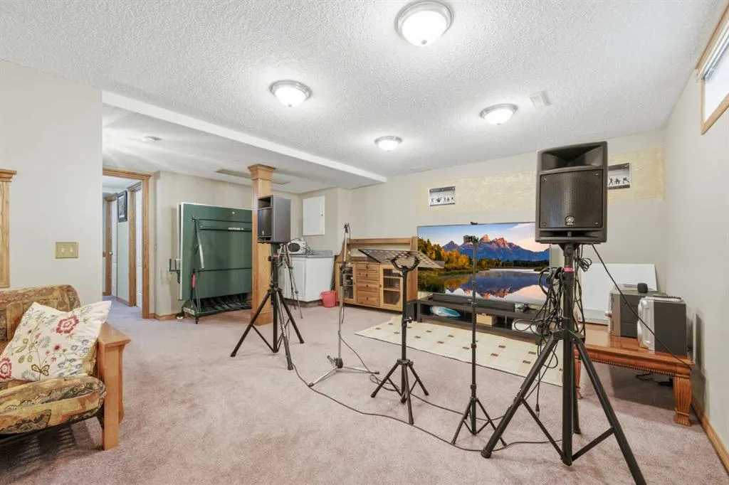 71 Woodpark Close SW