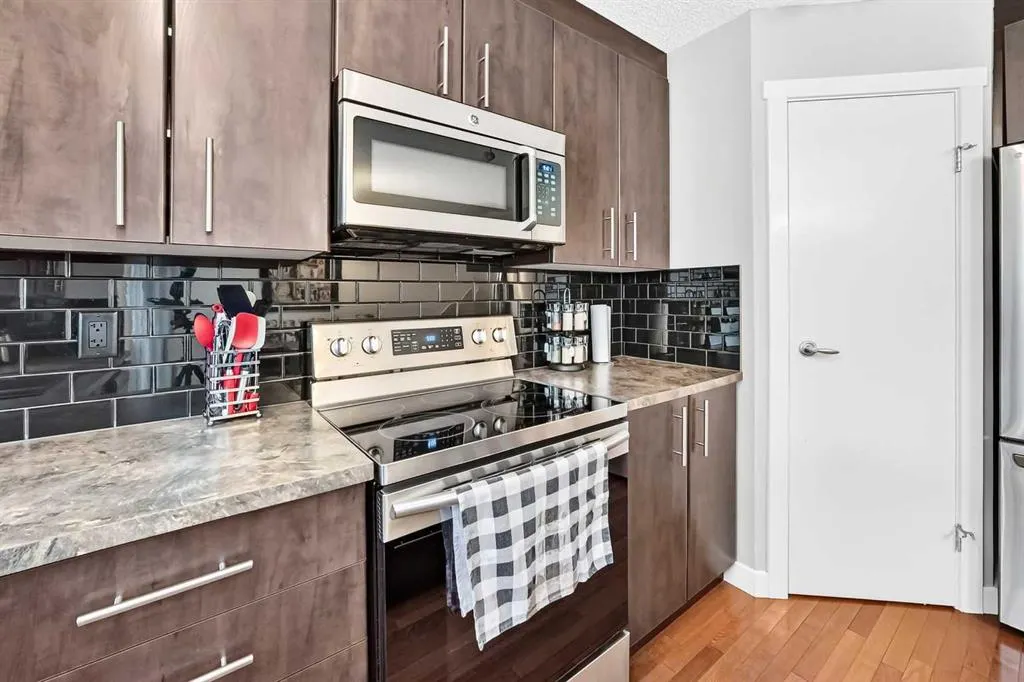 2445 Kingsland Road SE #507