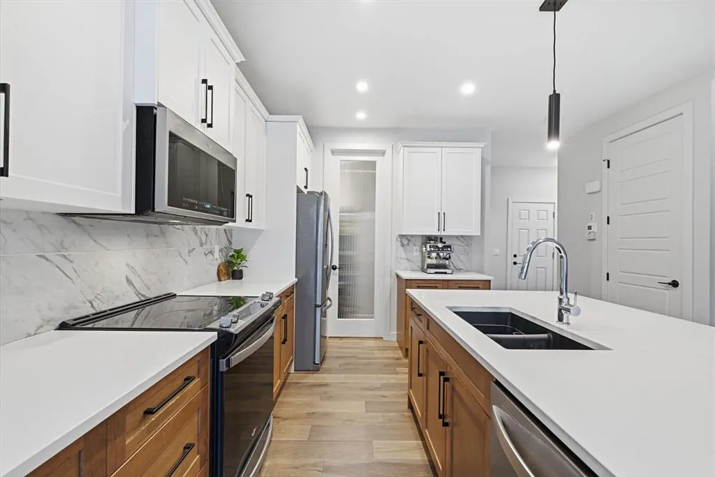 312 Precedence Hill
