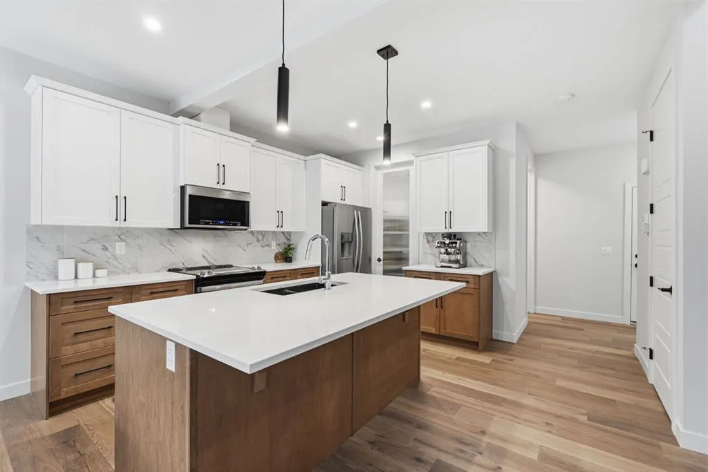 312 Precedence Hill