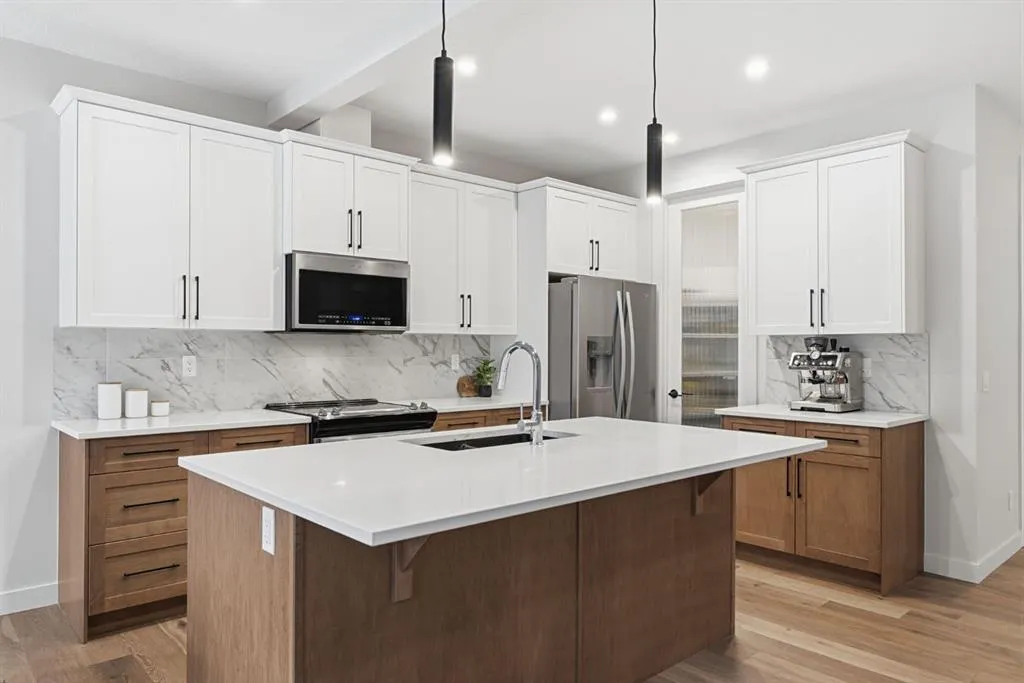 312 Precedence Hill