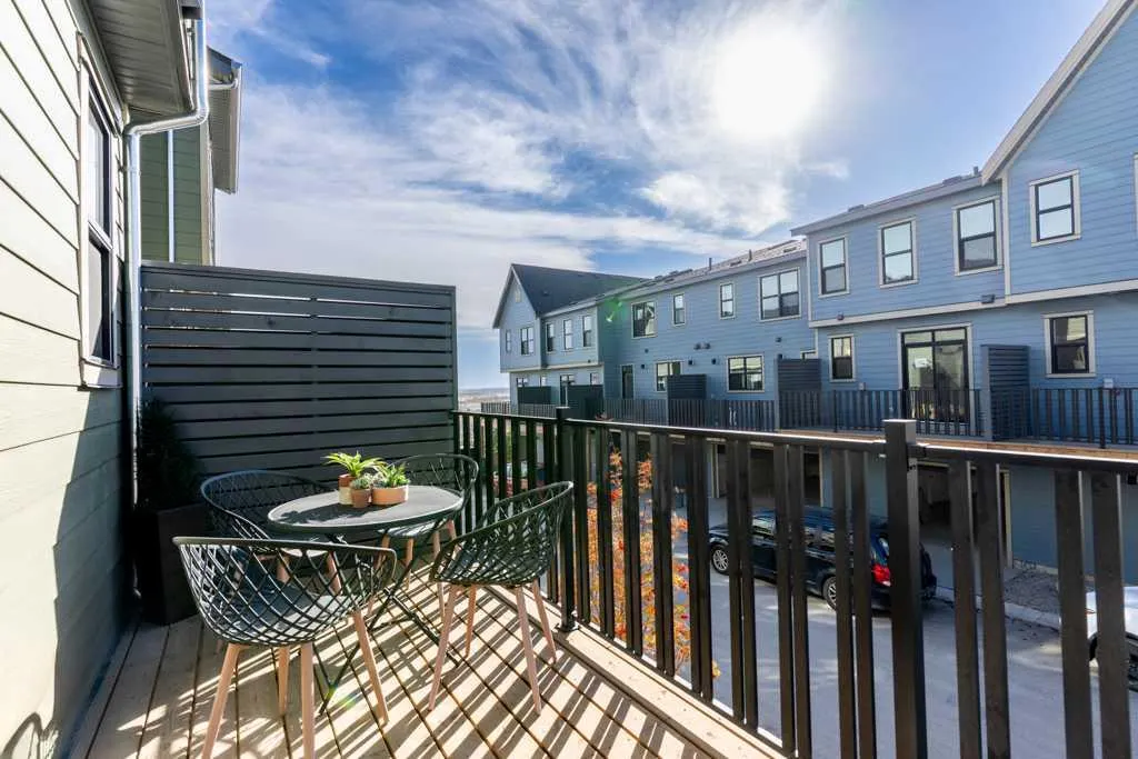 437 Alpine Avenue SW #705