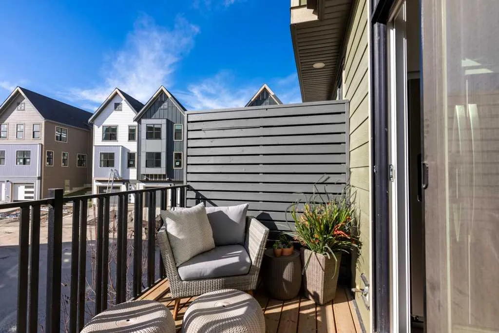 437 Alpine Avenue SW #705